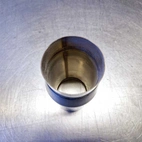 2,5" in with  3" straight tail pipe