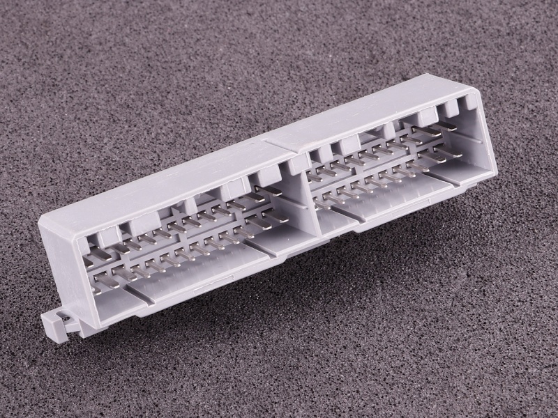 Złącze ECU Mazda MX5 (40-pinowe)